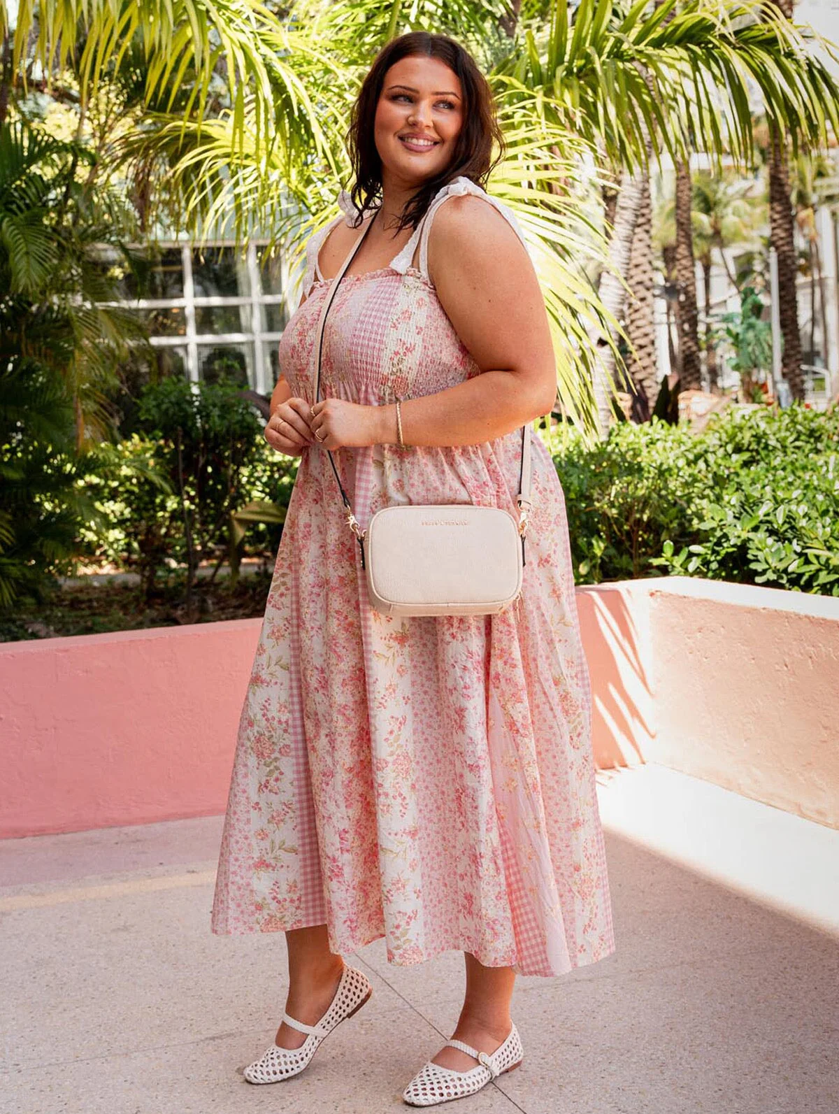 24/7 Crossbody Cream - Image 6