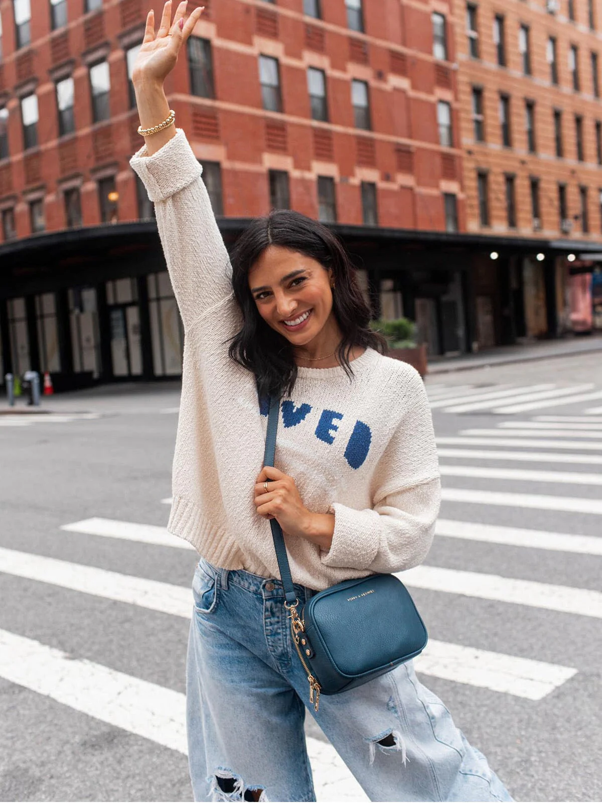 24/7 Crossbody Navy - Image 6