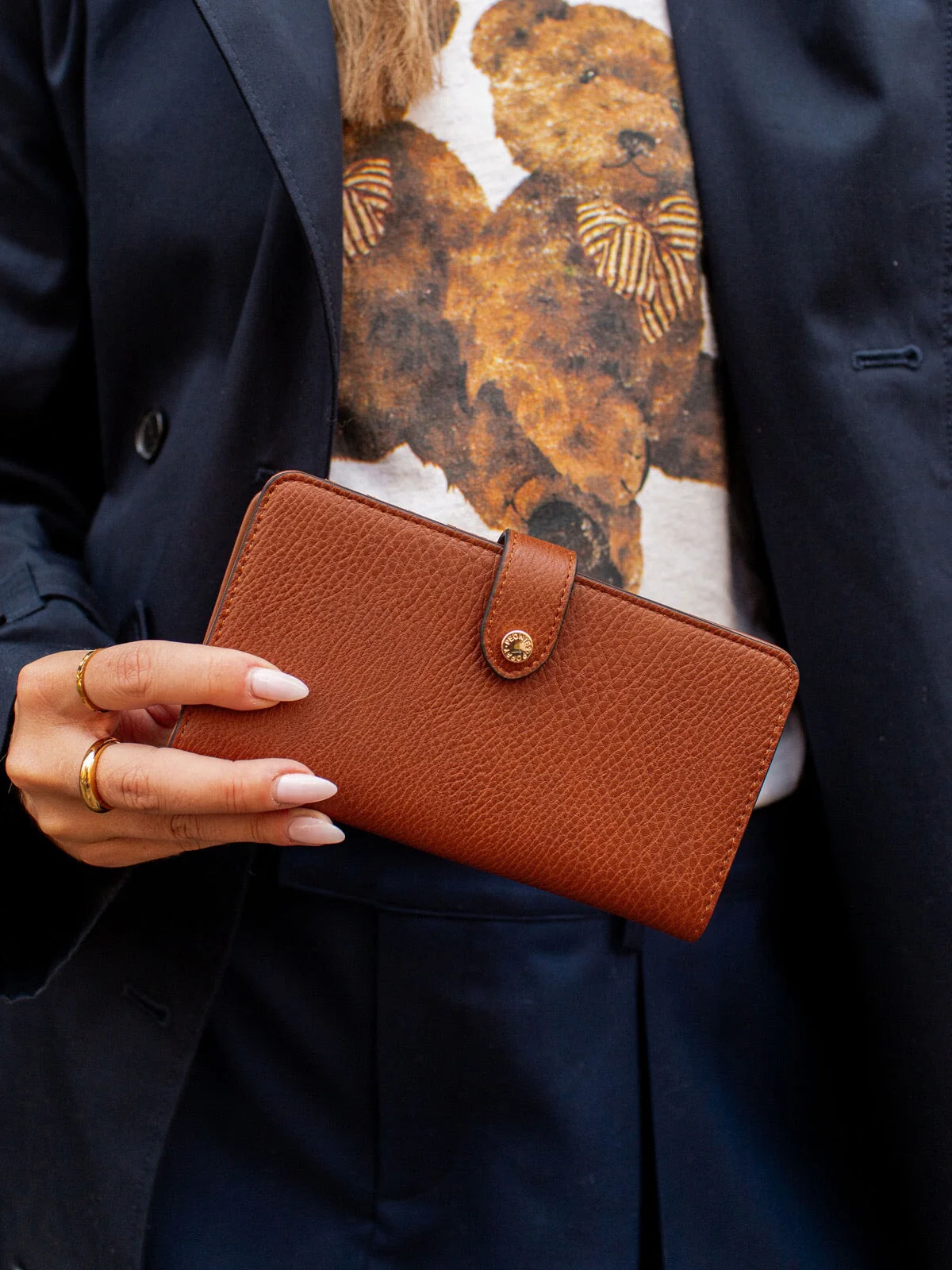 Go Anywhere Wallet Chestnut - Image 2