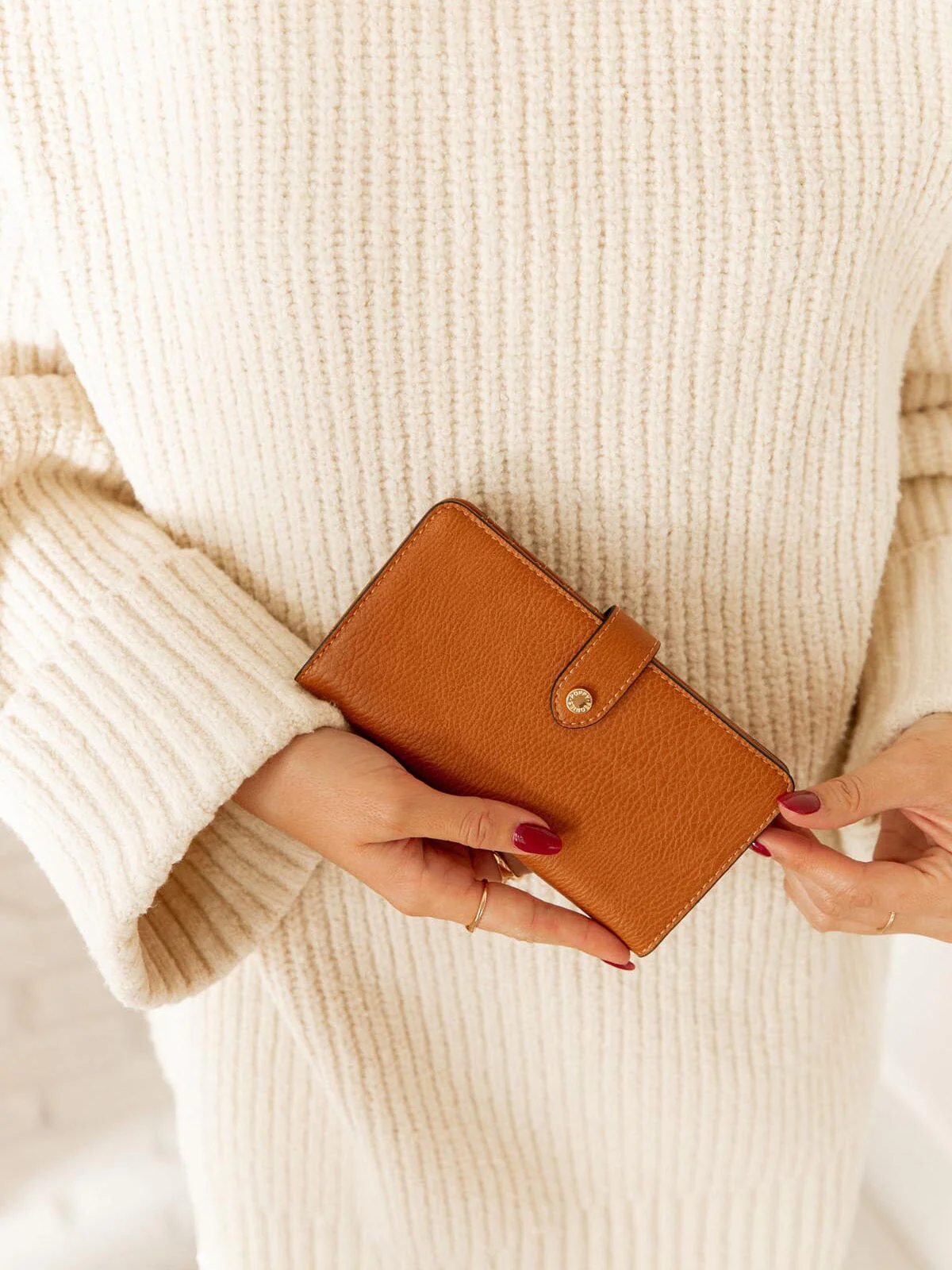 Go Anywhere Wallet Cognac - Image 2