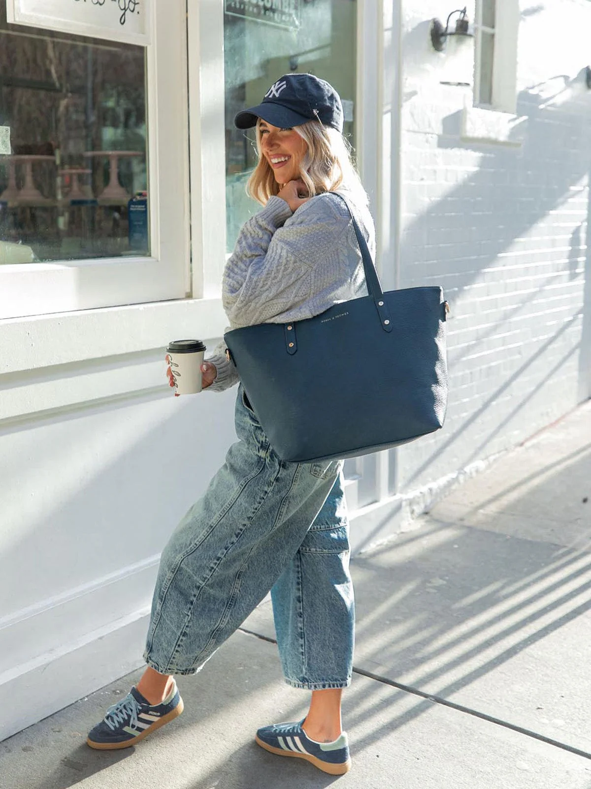 GO-GETTER TOTE Navy - Image 13