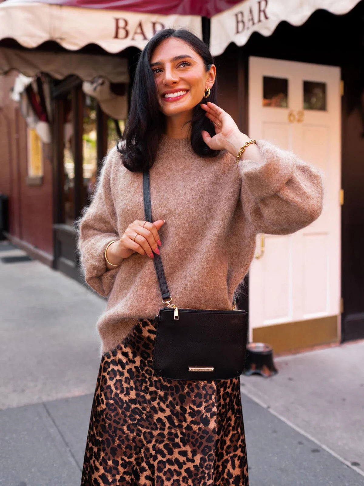 the EVERYDAY CROSSBODY black - Image 4