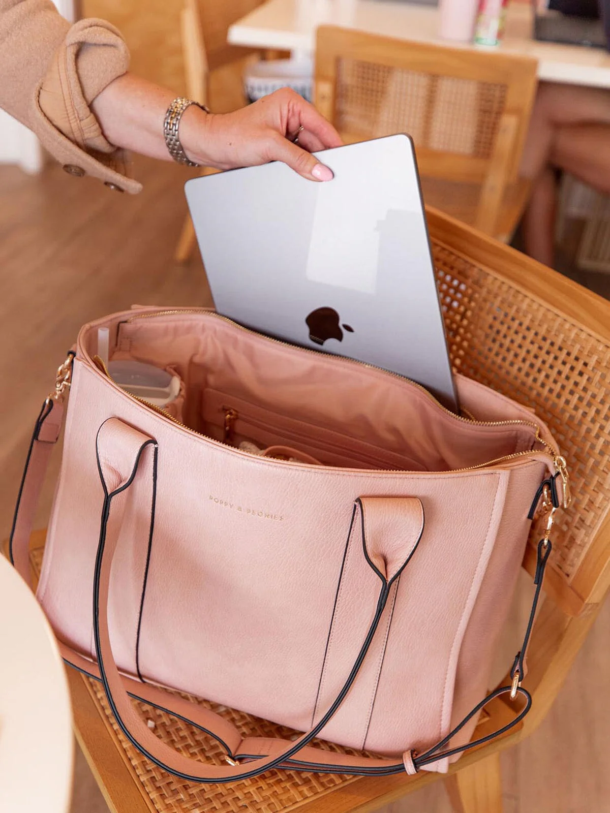 Multitasker Blush - Image 8