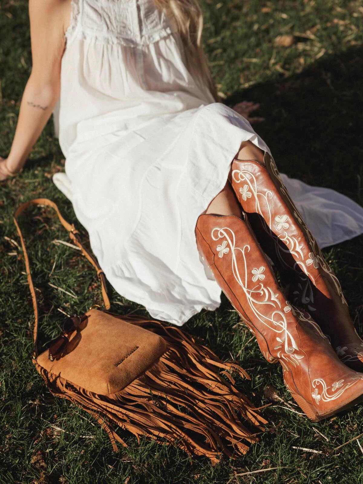 The Wild One Cognac Suede - Image 4