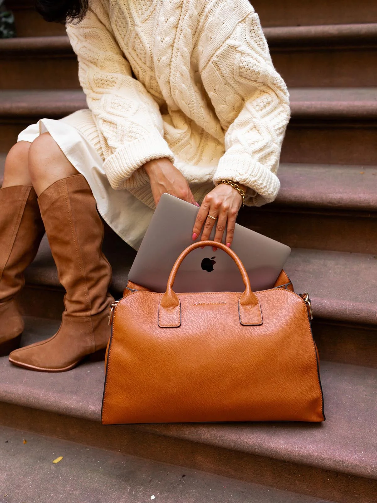 Uptown Tote Cognac - Image 18