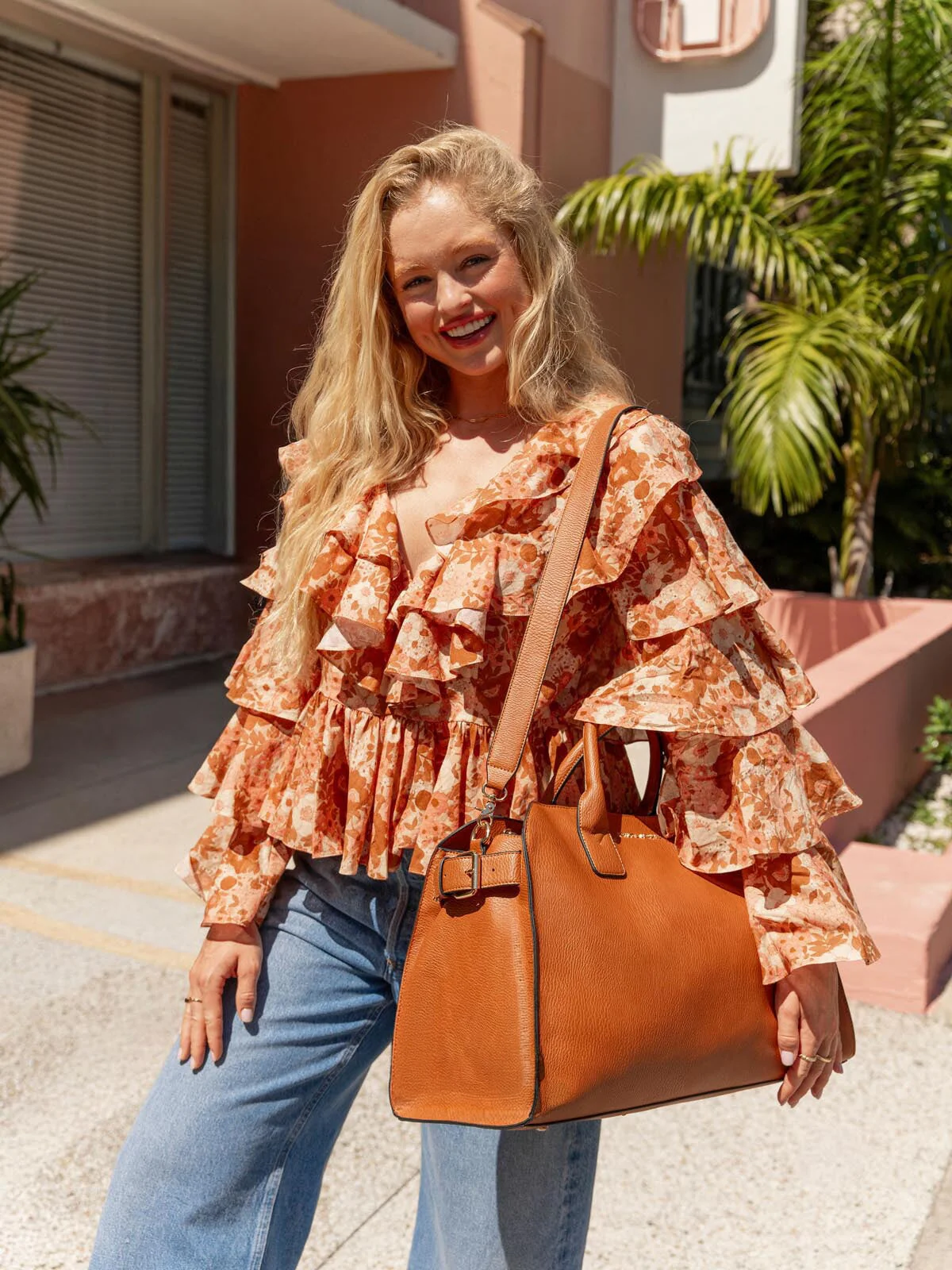 Uptown Tote Cognac - Image 8